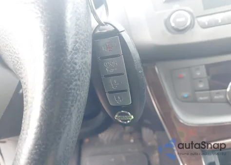 2014 Nissan Sentra Sl z USA, uszkodzony, nr VIN 3N1AB7AP2EY299719